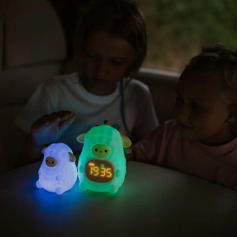 Petit Mouton LED nightlight with digital clock and moon icon