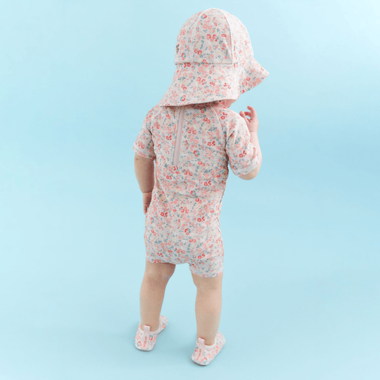 Chapeau anti-UV Bora rose poudré fleurs et coquillages