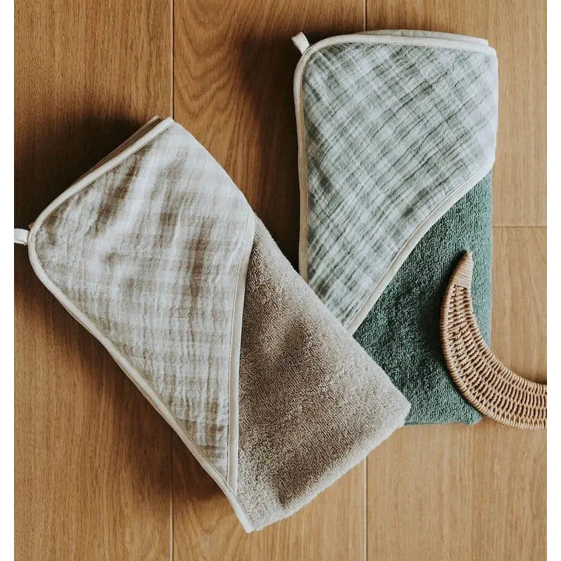 Cape de bain vichy vert de gris