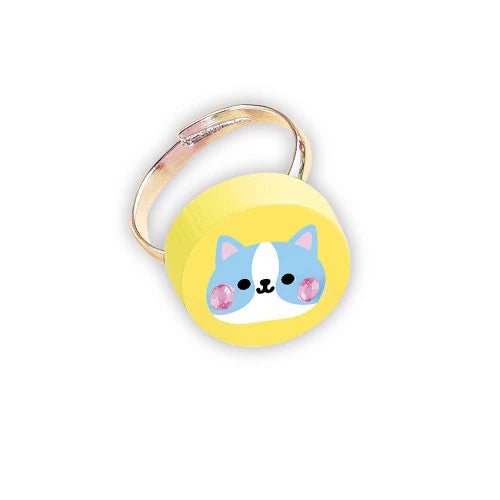 Adjustable yellow wooden cat face ring from JANOD children's jewelry craft kit