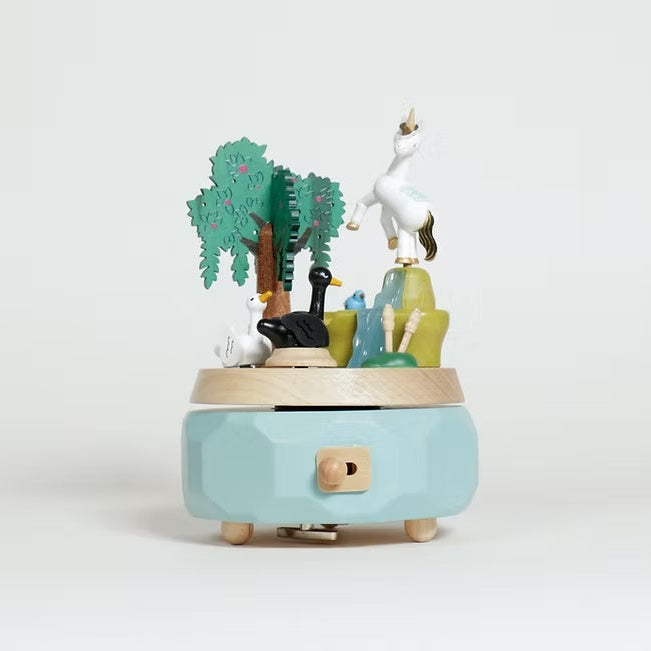 Boîte à Musique Cygnes et Licorne n°51