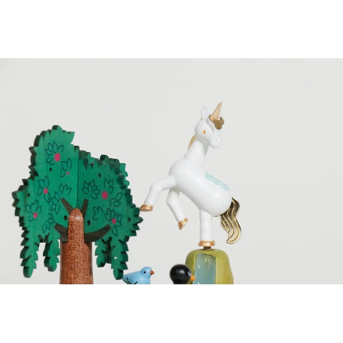 Boîte à Musique Cygnes et Licorne n°51