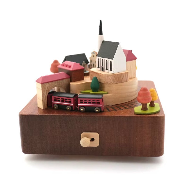 Boîte à musique Train en automne n°14