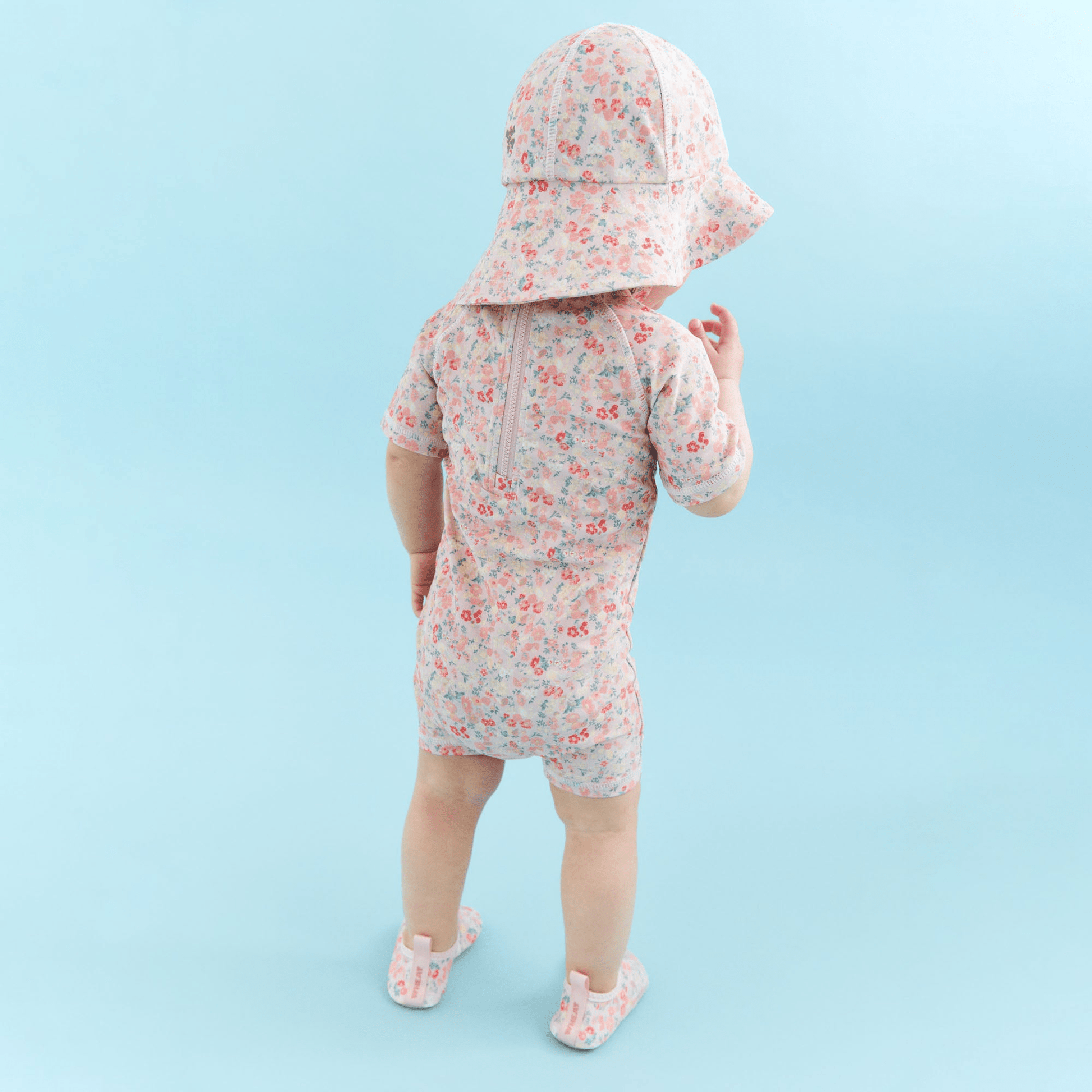 Chapeau anti-UV Bora rose poudré fleurs et coquillages