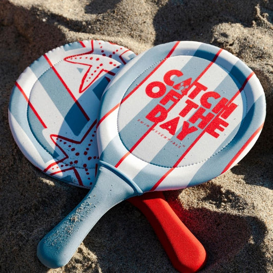 Ensemble de beach tennis multicolore pour des journées de jeu en famille