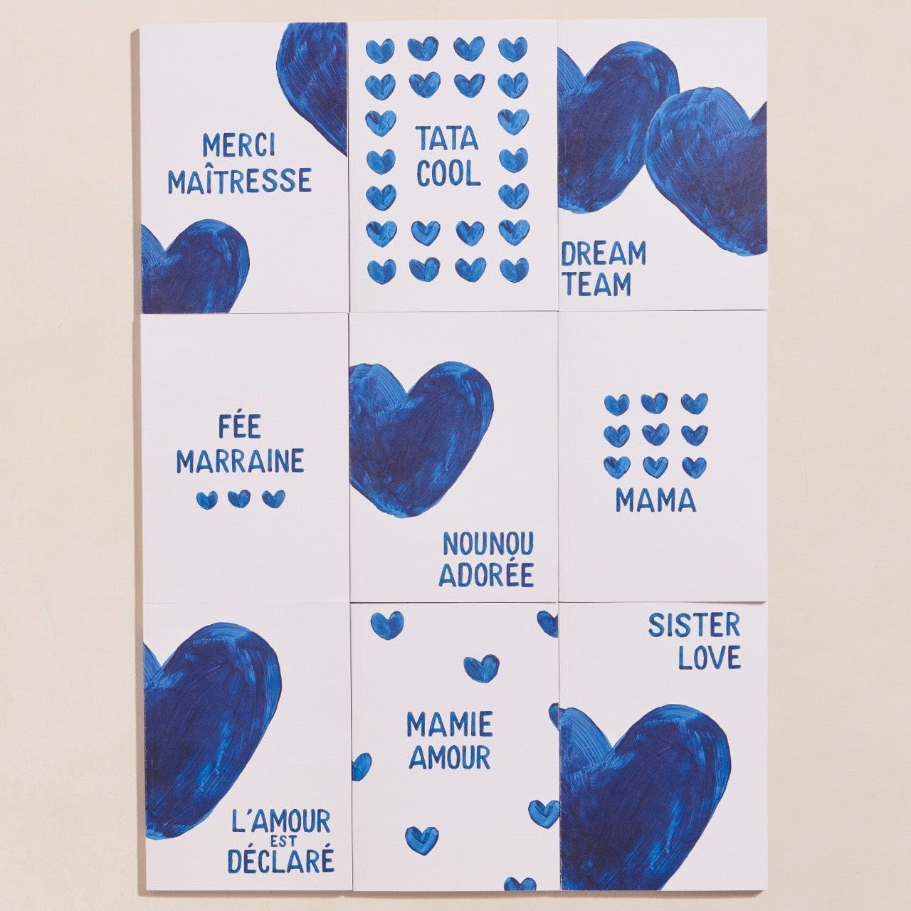 Le carnet Merci Maîtresse - cœurs bleus