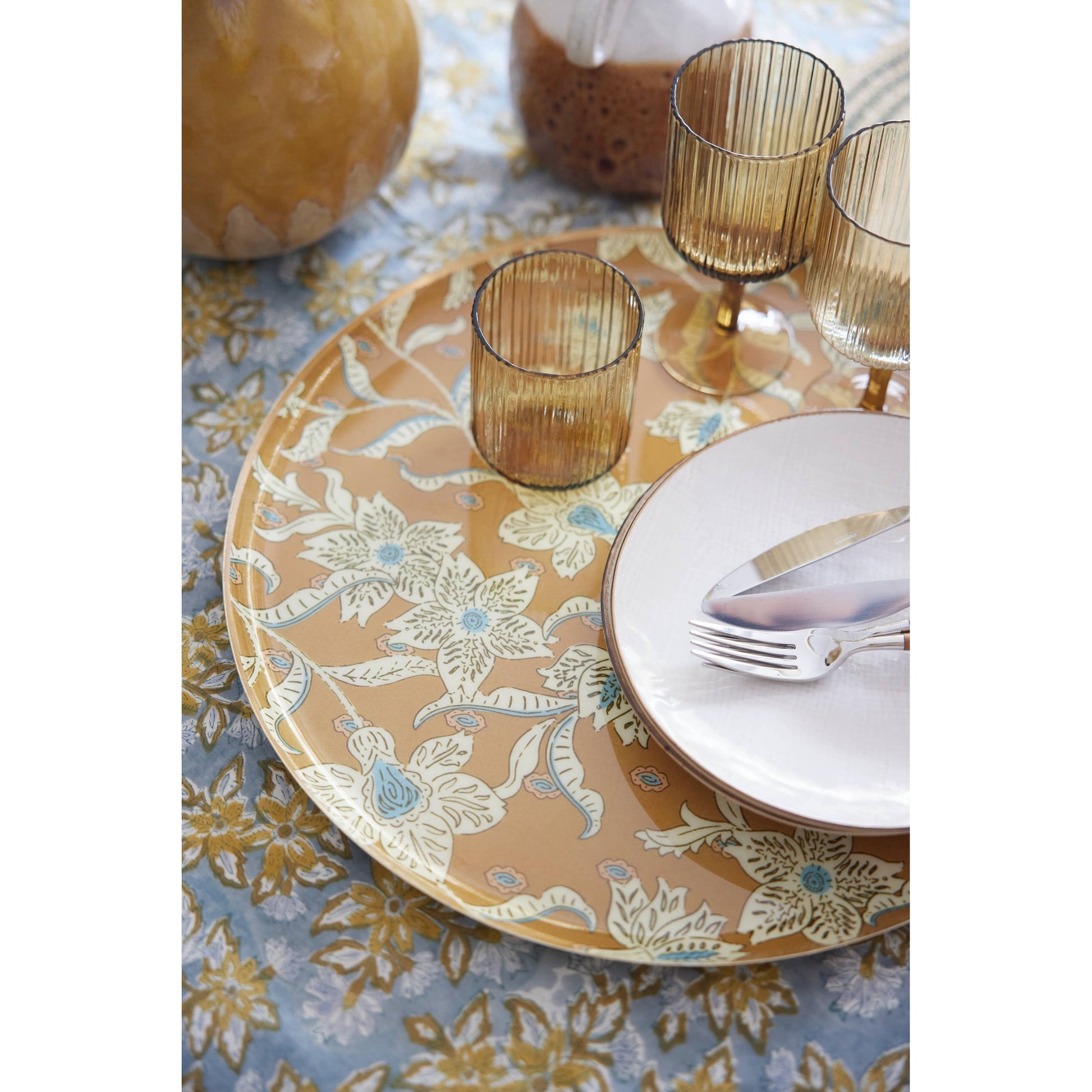 Nappe - Arya Jade