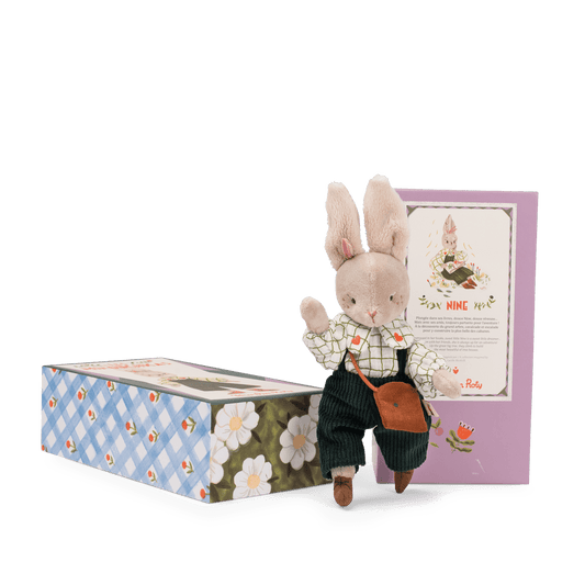 Nine la lapine Les Minouchkas