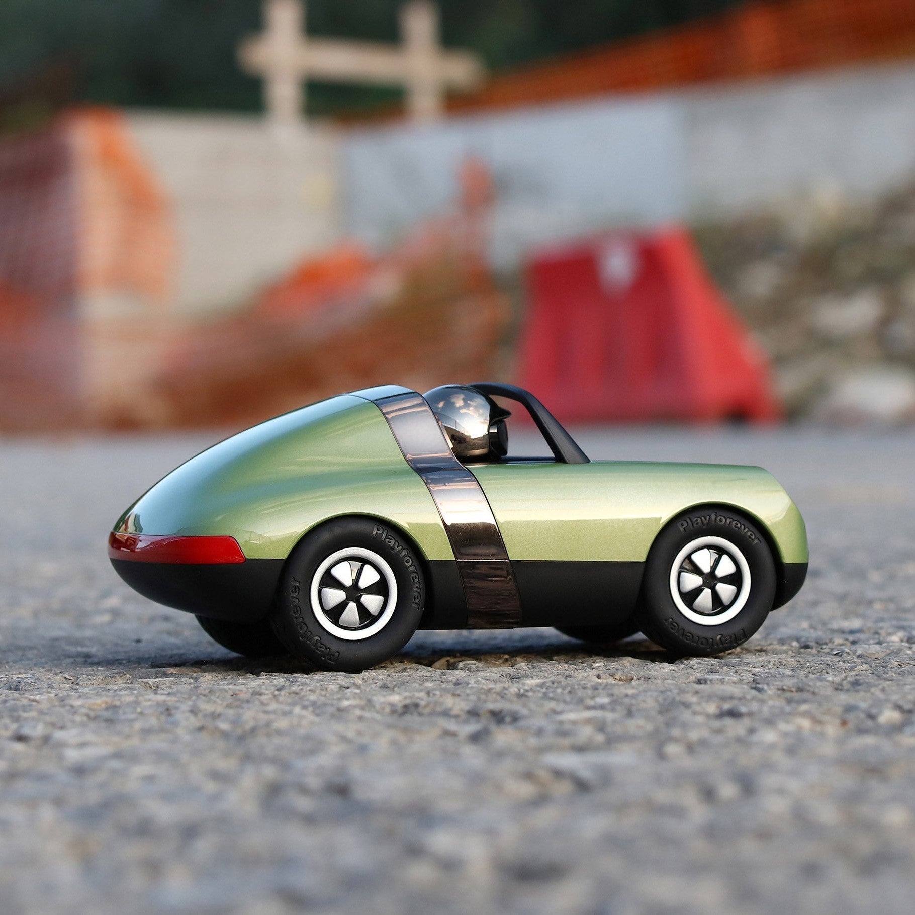 Playforever - Voiture Luft Hopper - Vert Olive/Noir - L.17,5cm