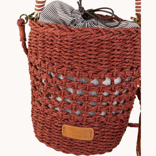 Sac cube en fibre naturelle avec fermeture, couleur grenat