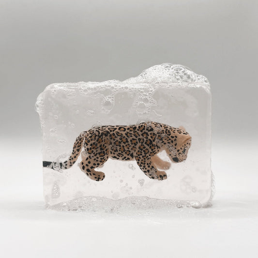 Savon ludique bébé Léopard avec figurine surprise