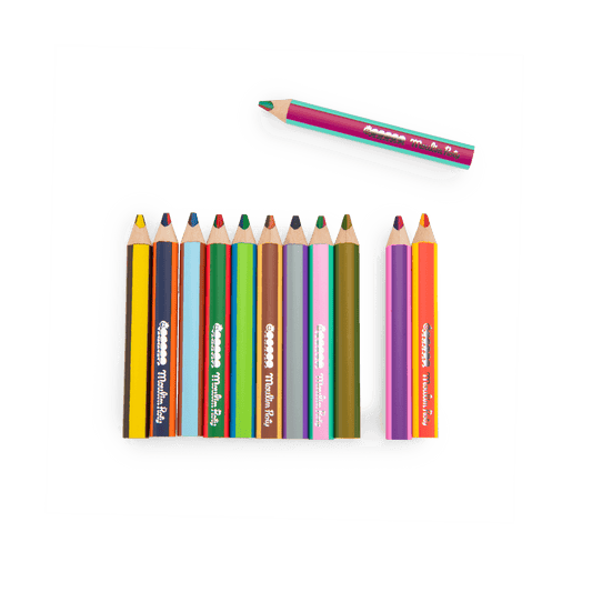 Close-up of dual-color tips on Moulin Roty wooden art crayons