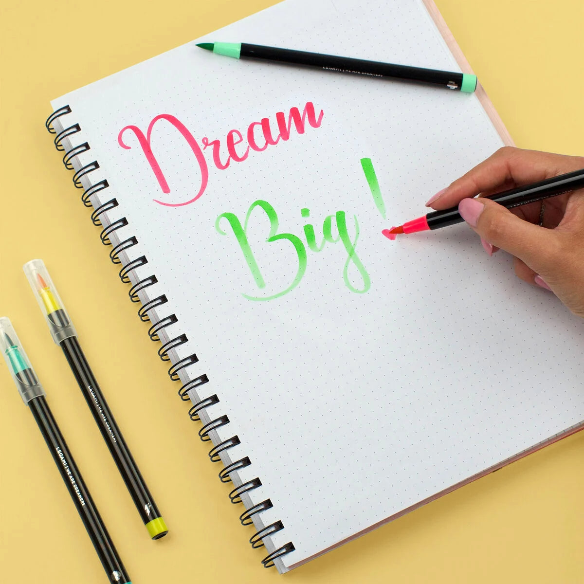 Set de 12 Feutres Pinceaux Bright Colours - Brush Markers