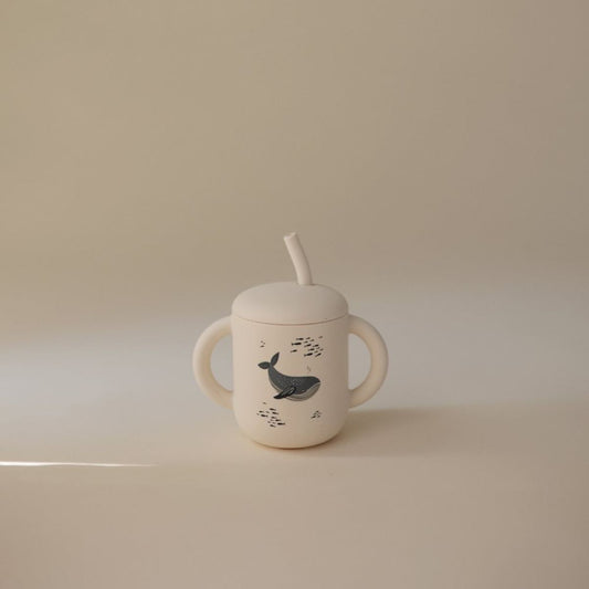 Tasse d’apprentissage en silicone avec paille – Baleine