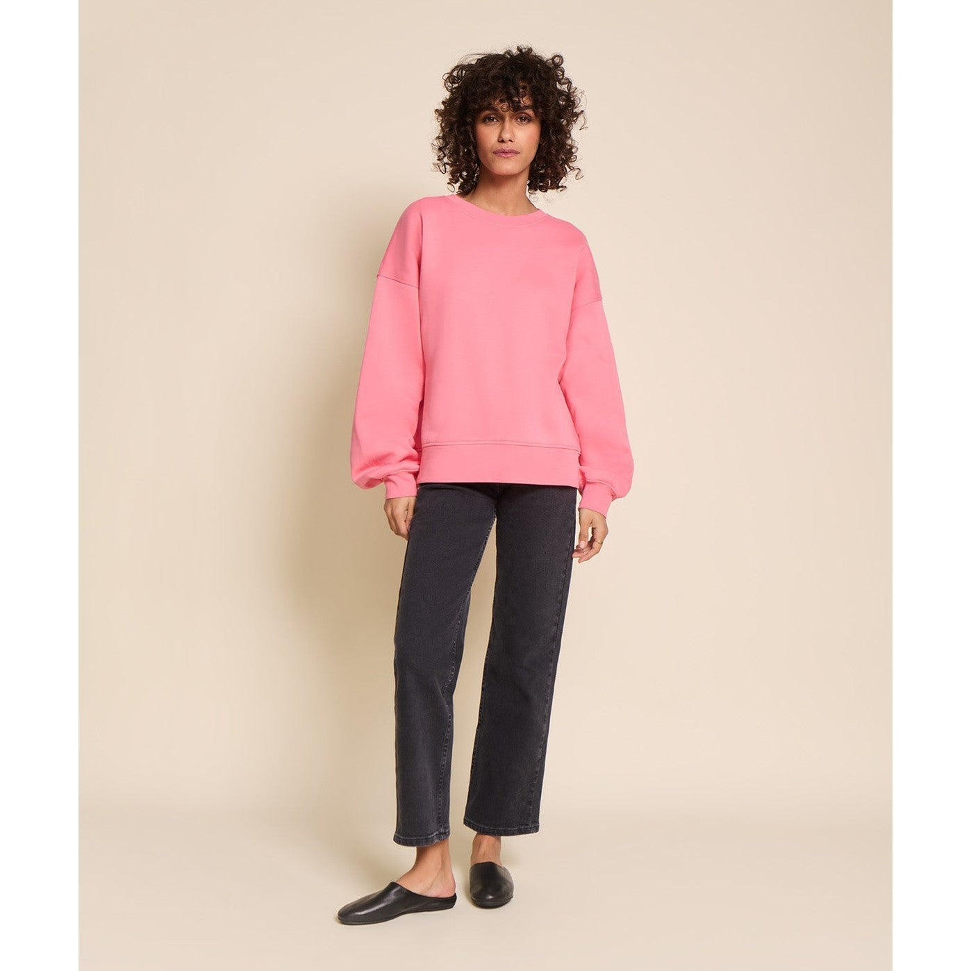 Le sweat Coeur solaire femme avec coudières en coton bio - rose
