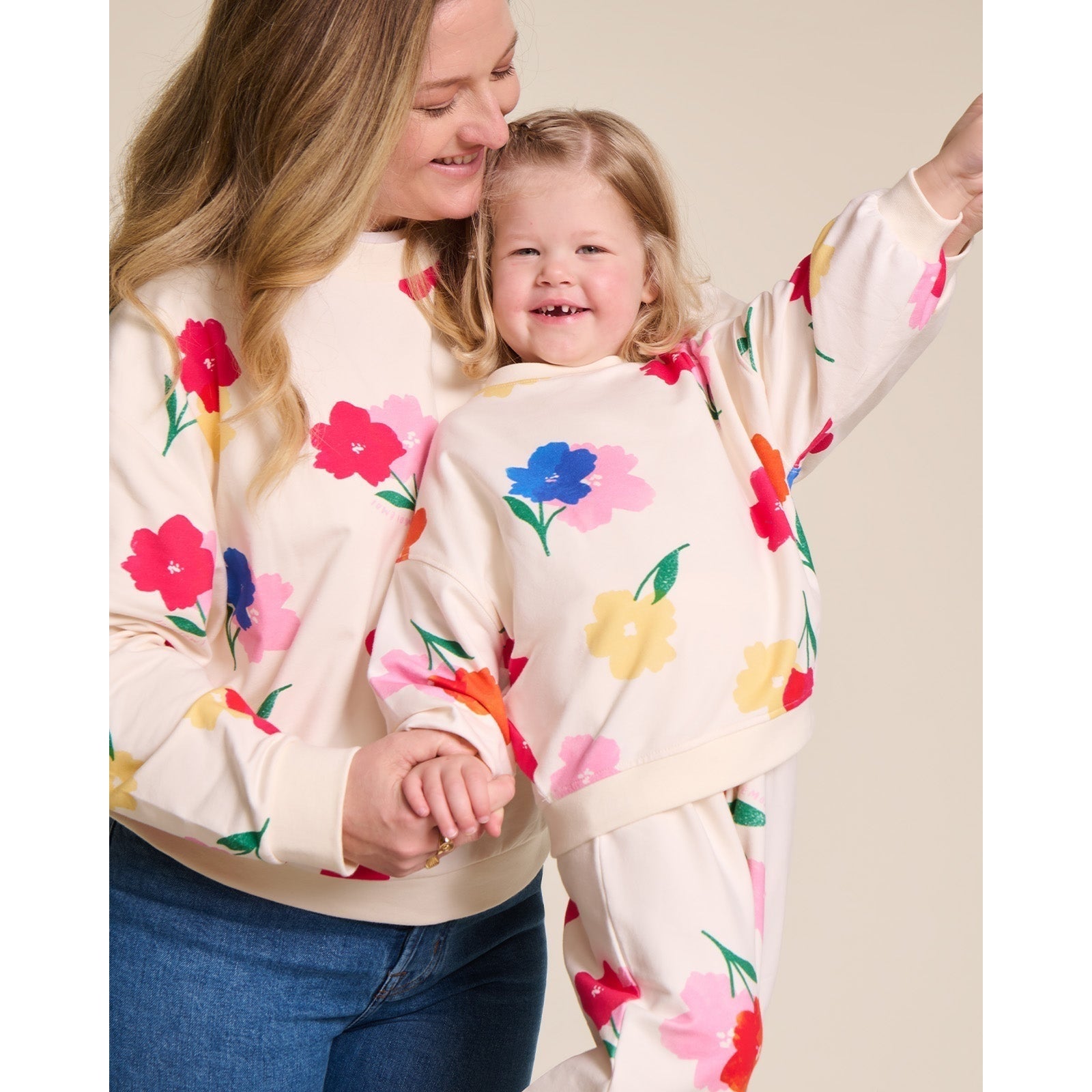 Le sweat Swann en coton bio - Anémones bouquet
